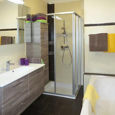 Ferienwohnung Bruck 109w 公寓 *
